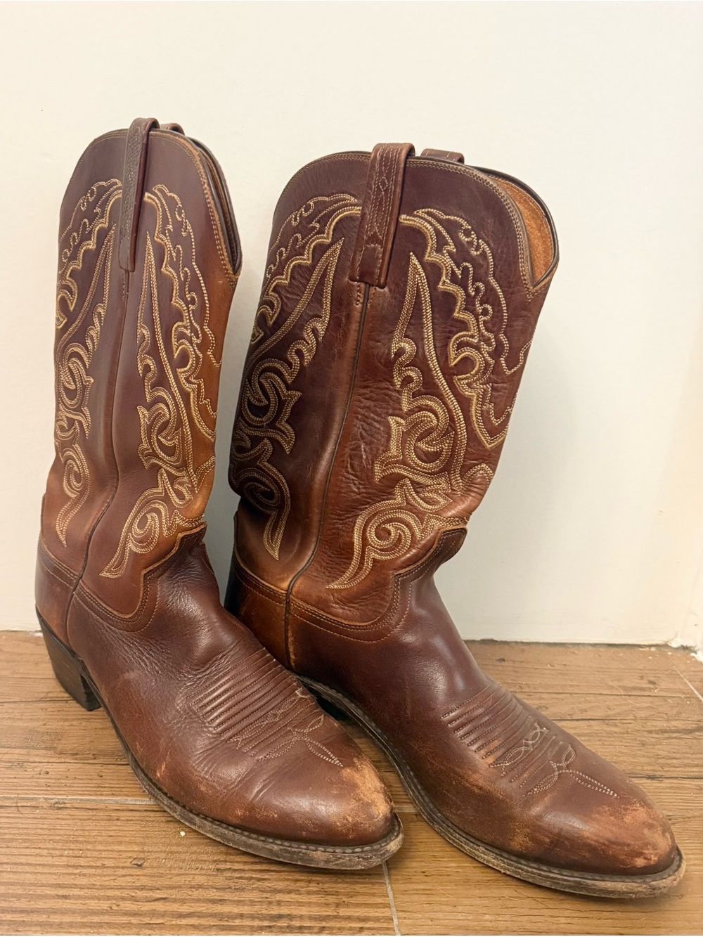Vintage Lucchese 1883 Brown Leather Western Cowboy Boots size 9.5